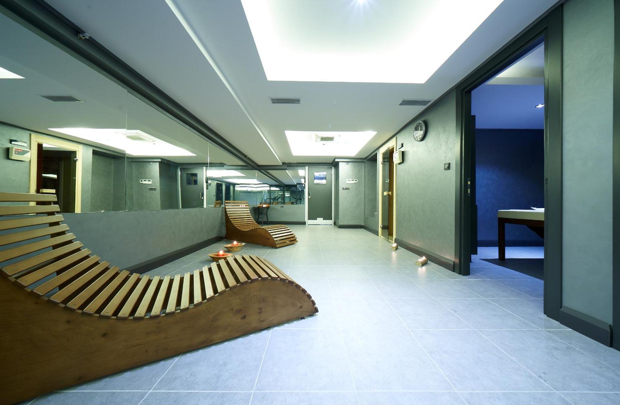 Nova Vista Deluxe & Suites A Member Of Radisson Individuals Eskişehir Exteriör bild