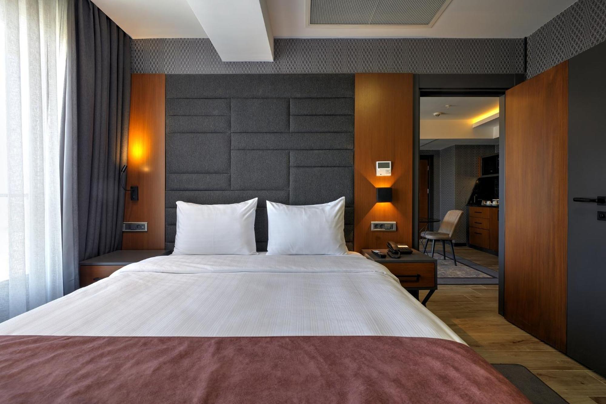 Nova Vista Deluxe & Suites A Member Of Radisson Individuals Eskişehir Exteriör bild