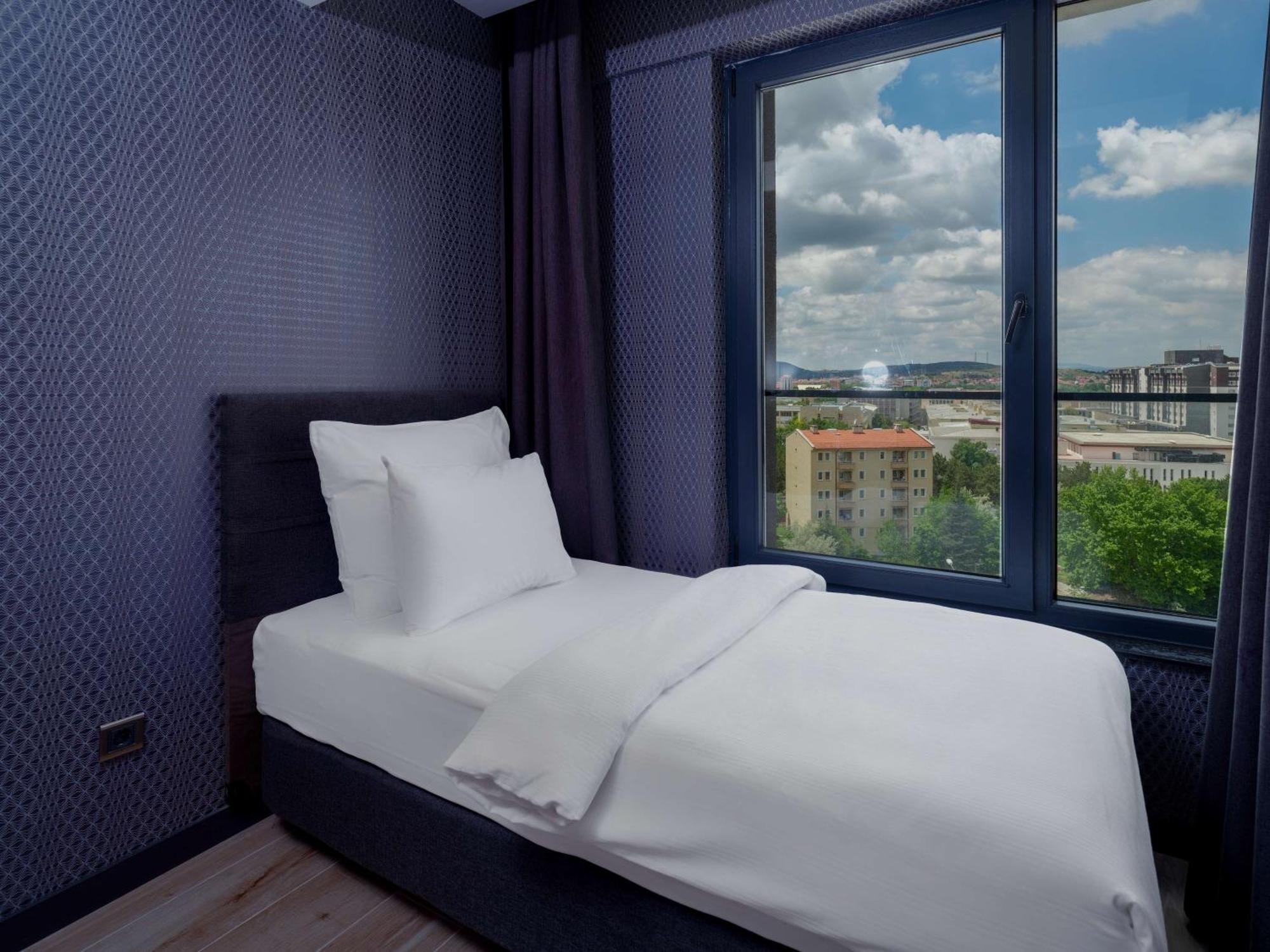 Nova Vista Deluxe & Suites A Member Of Radisson Individuals Eskişehir Exteriör bild